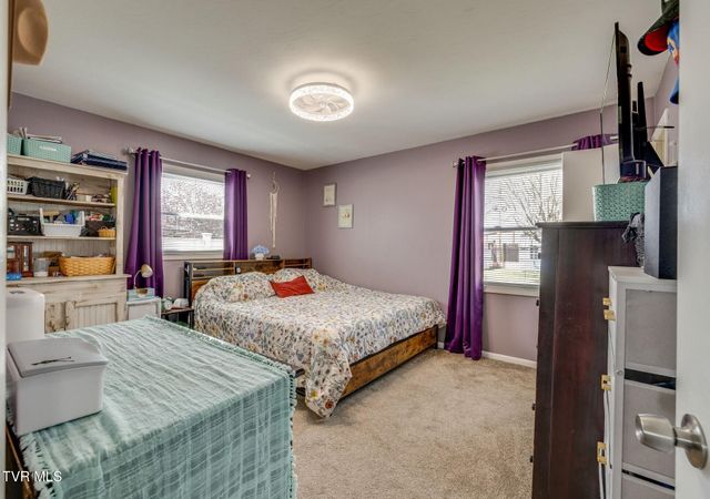 1804 Sherwood Place, Kingsport, TN 37664