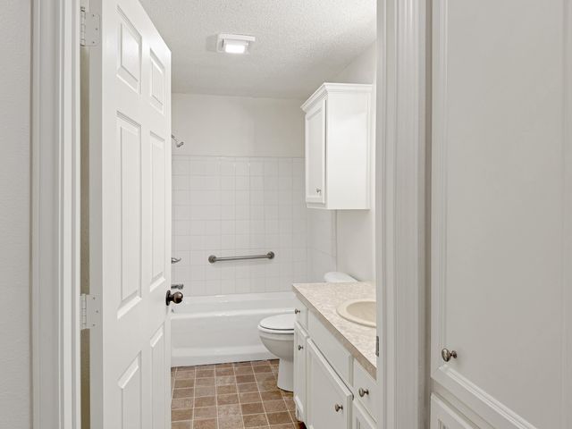 1902 58th Street, Lubbock, TX 79412