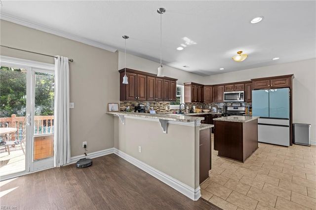 114 Pochin PL, Hampton, VA 23661