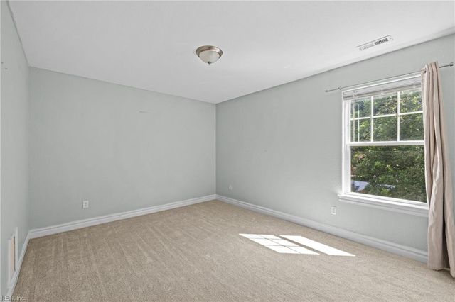 114 Pochin PL, Hampton, VA 23661