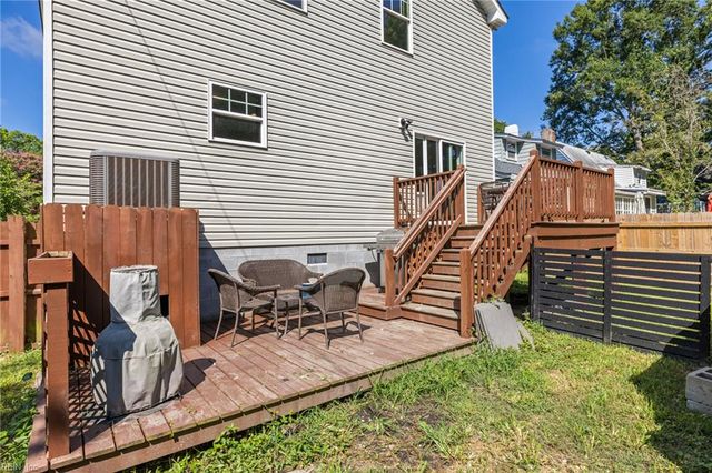 114 Pochin PL, Hampton, VA 23661