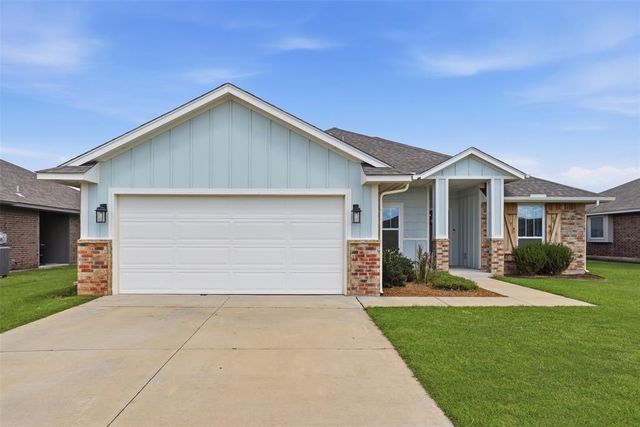 1730 Huntington Court, Newcastle, OK 73065