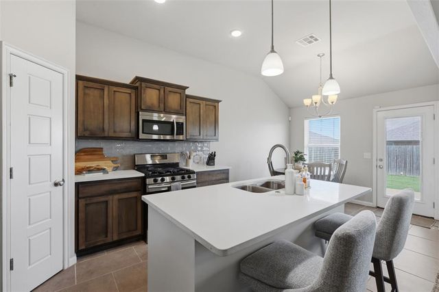 1730 Huntington Court, Newcastle, OK 73065