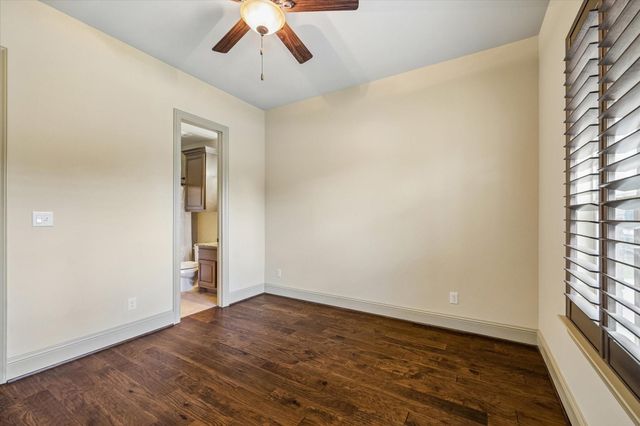 3 Shearling Court, The Woodlands, TX 77389