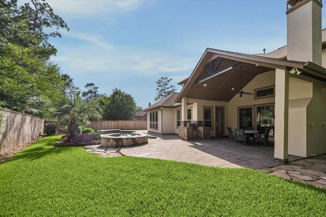 3 Shearling Court, The Woodlands, TX 77389