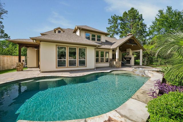 3 Shearling Court, The Woodlands, TX 77389