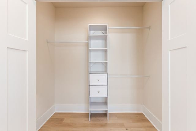 1708 Holly St, Nashville, TN 37206