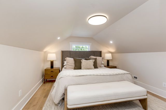 1708 Holly St, Nashville, TN 37206