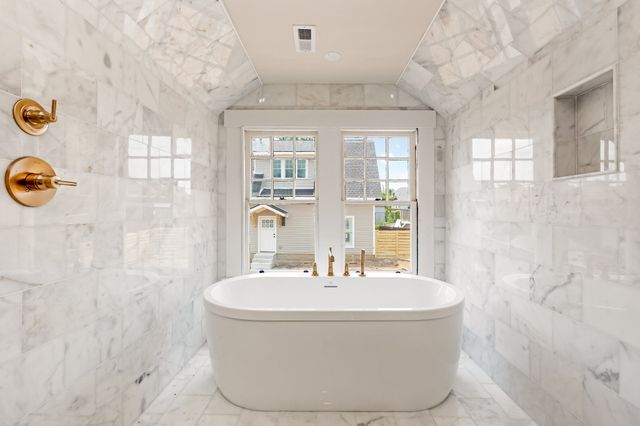 1708 Holly St, Nashville, TN 37206