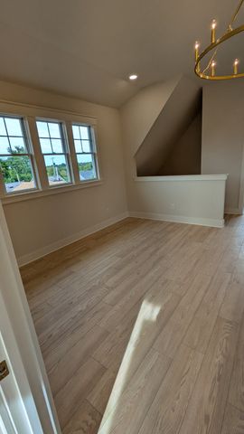 1708 Holly St, Nashville, TN 37206