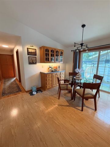 1470 Cummings Avenue, Eau Claire, WI 54701