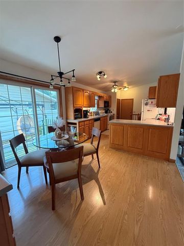 1470 Cummings Avenue, Eau Claire, WI 54701