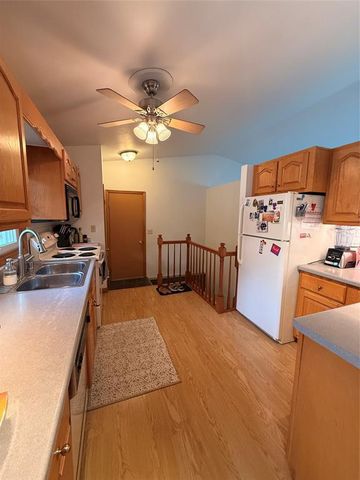 1470 Cummings Avenue, Eau Claire, WI 54701