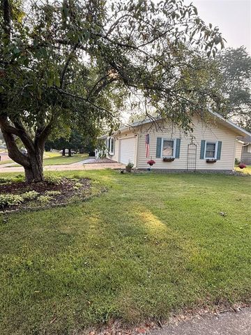 1470 Cummings Avenue, Eau Claire, WI 54701