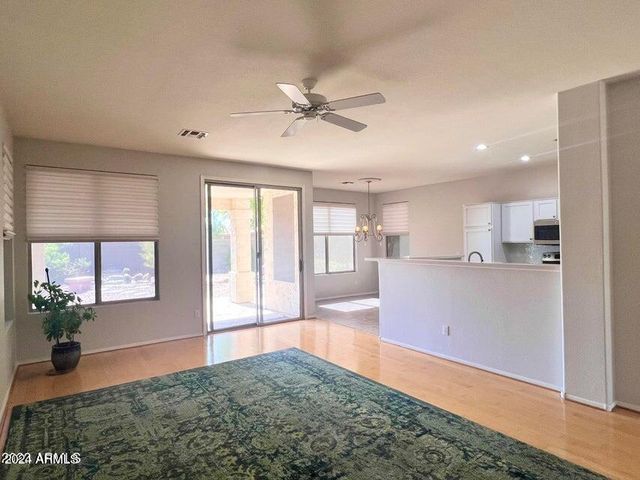 2821 E TYSON Street, Chandler, AZ 85225