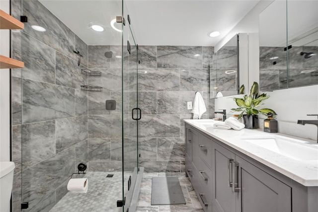 9925 NW 6th Court, Plantation, FL 33324