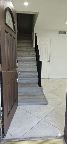 120 SW 108th Ave I1, Sweetwater, FL 33174