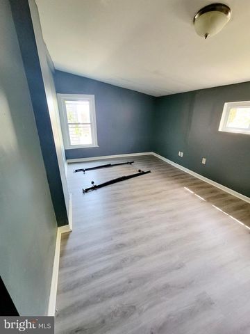 210 E 14TH ST, Wilmington, DE 19801