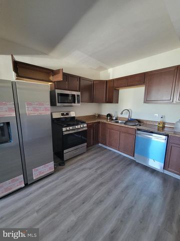 210 E 14TH ST, Wilmington, DE 19801