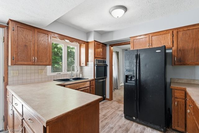 136 Pinehurst Road, Munroe Falls, OH 44262