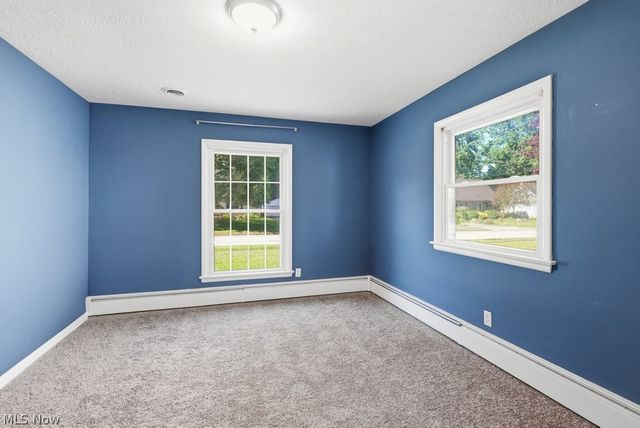 136 Pinehurst Road, Munroe Falls, OH 44262