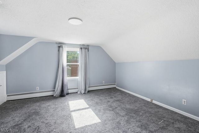 136 Pinehurst Road, Munroe Falls, OH 44262