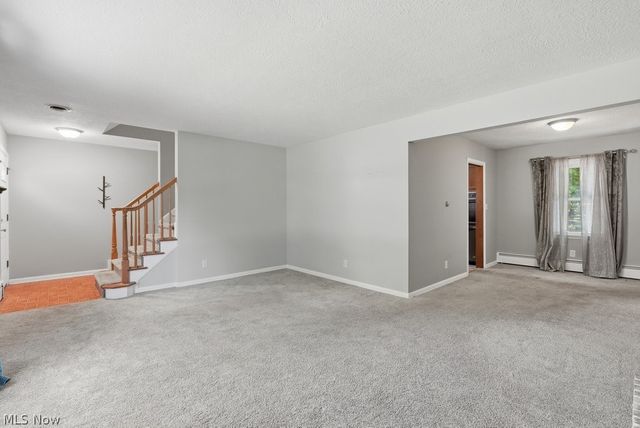 136 Pinehurst Road, Munroe Falls, OH 44262