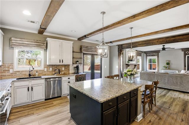 5060 Lloyd Lane, Cumming, GA 30040