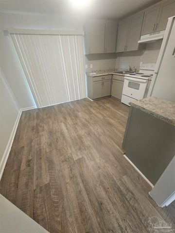 751 Tumbleweed Trl C, Pensacola, FL 32534