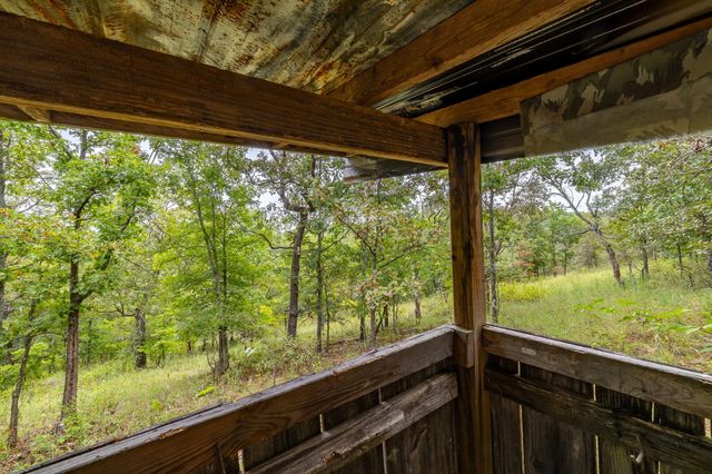 11571 Co Road 76-211, Ava, MO 65608