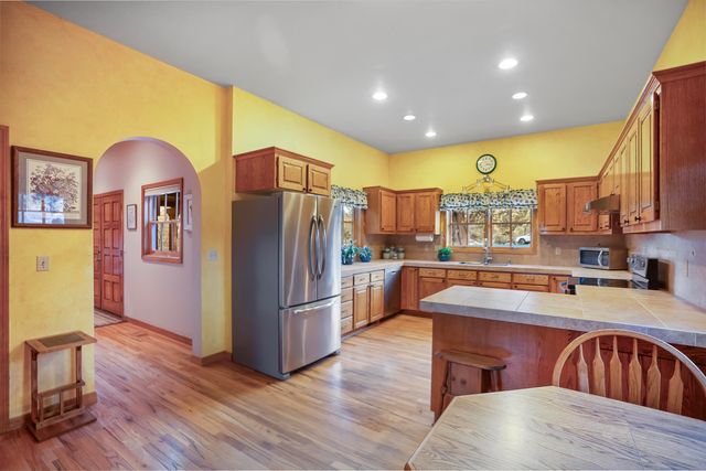 64742 Sylvan Loop, Bend, OR 97701