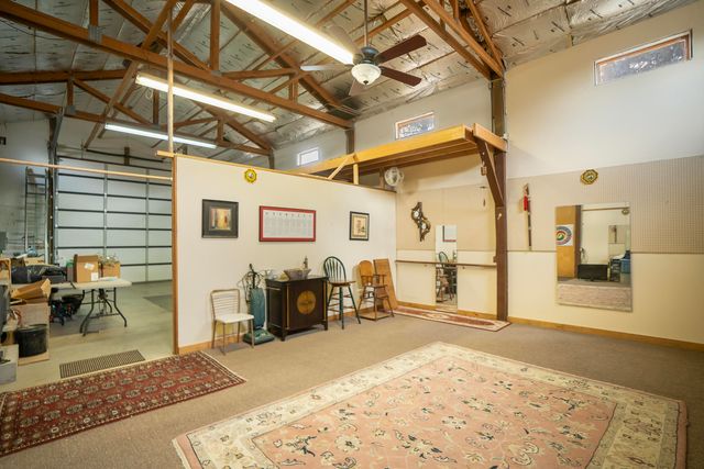 64742 Sylvan Loop, Bend, OR 97701