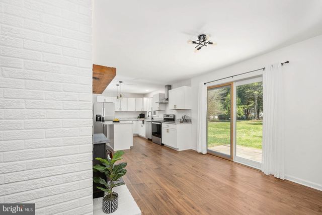18493 COLONIAL DR, Culpeper, VA 22701