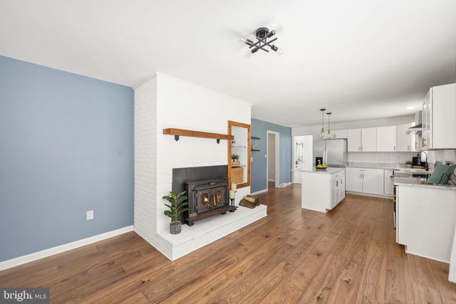 18493 COLONIAL DR, Culpeper, VA 22701