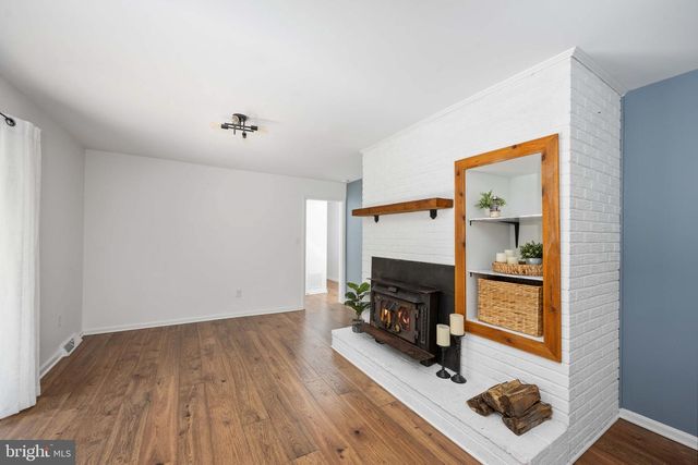 18493 COLONIAL DR, Culpeper, VA 22701