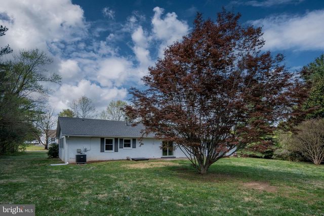 18493 COLONIAL DR, Culpeper, VA 22701