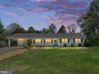 18493 COLONIAL DR, Culpeper, VA 22701