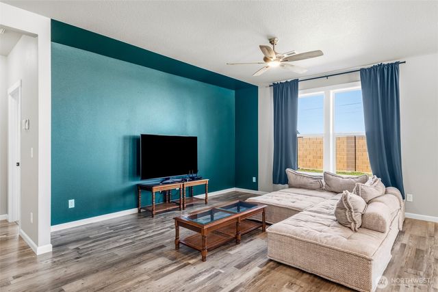 1019 Hilltop Ave NE, Quincy, WA 98848