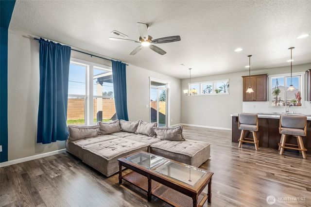 1019 Hilltop Ave NE, Quincy, WA 98848