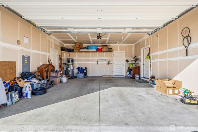 1019 Hilltop Ave NE, Quincy, WA 98848