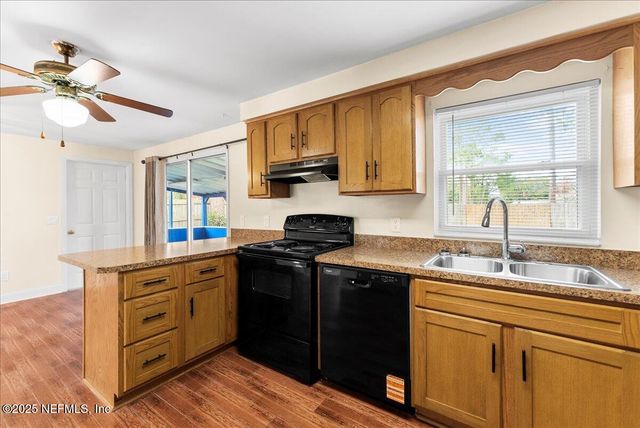 1636 MARY BETH Drive, Middleburg, FL 32068