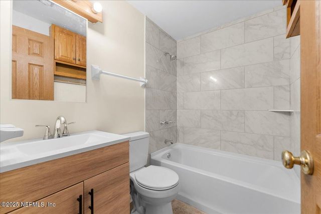 1636 MARY BETH Drive, Middleburg, FL 32068