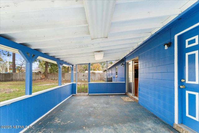 1636 MARY BETH Drive, Middleburg, FL 32068