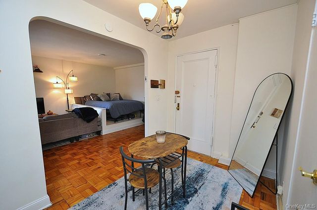 142 Garth Road 1A, Scarsdale, NY 10583