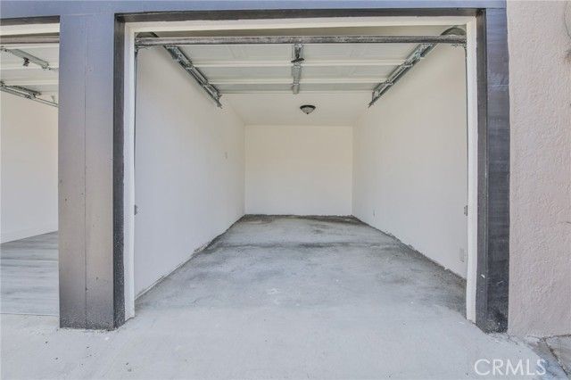 8110 S Denker, Los Angeles, CA 90047