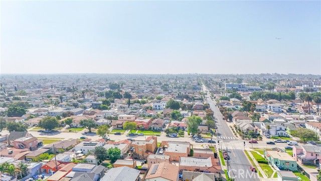 8110 S Denker, Los Angeles, CA 90047