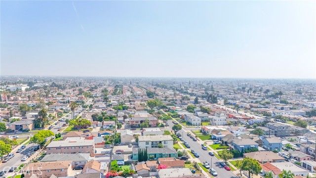 8110 S Denker, Los Angeles, CA 90047