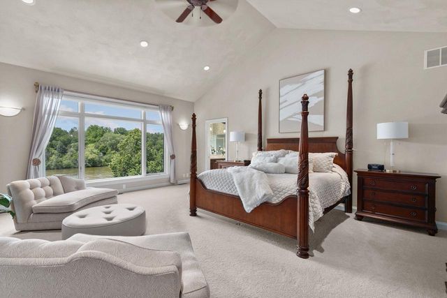 94 HIDDEN ACRES COURT, Appleton, WI 54915