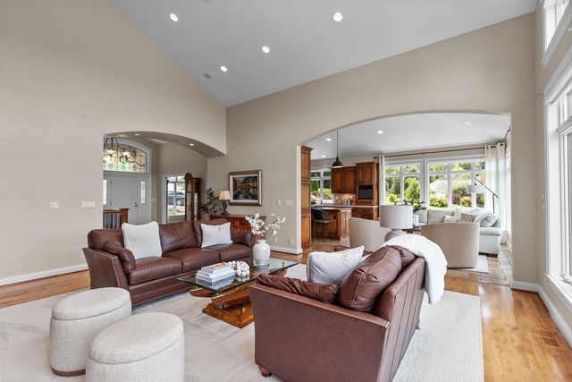 94 HIDDEN ACRES COURT, Appleton, WI 54915