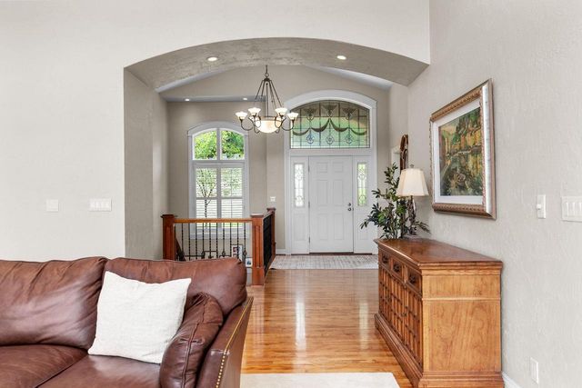 94 HIDDEN ACRES COURT, Appleton, WI 54915